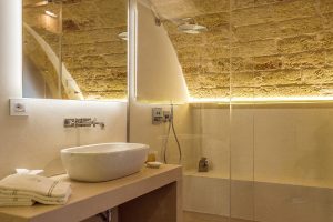 Il Pellicano batrhoom at Castello di Ugento Luxury Hotel